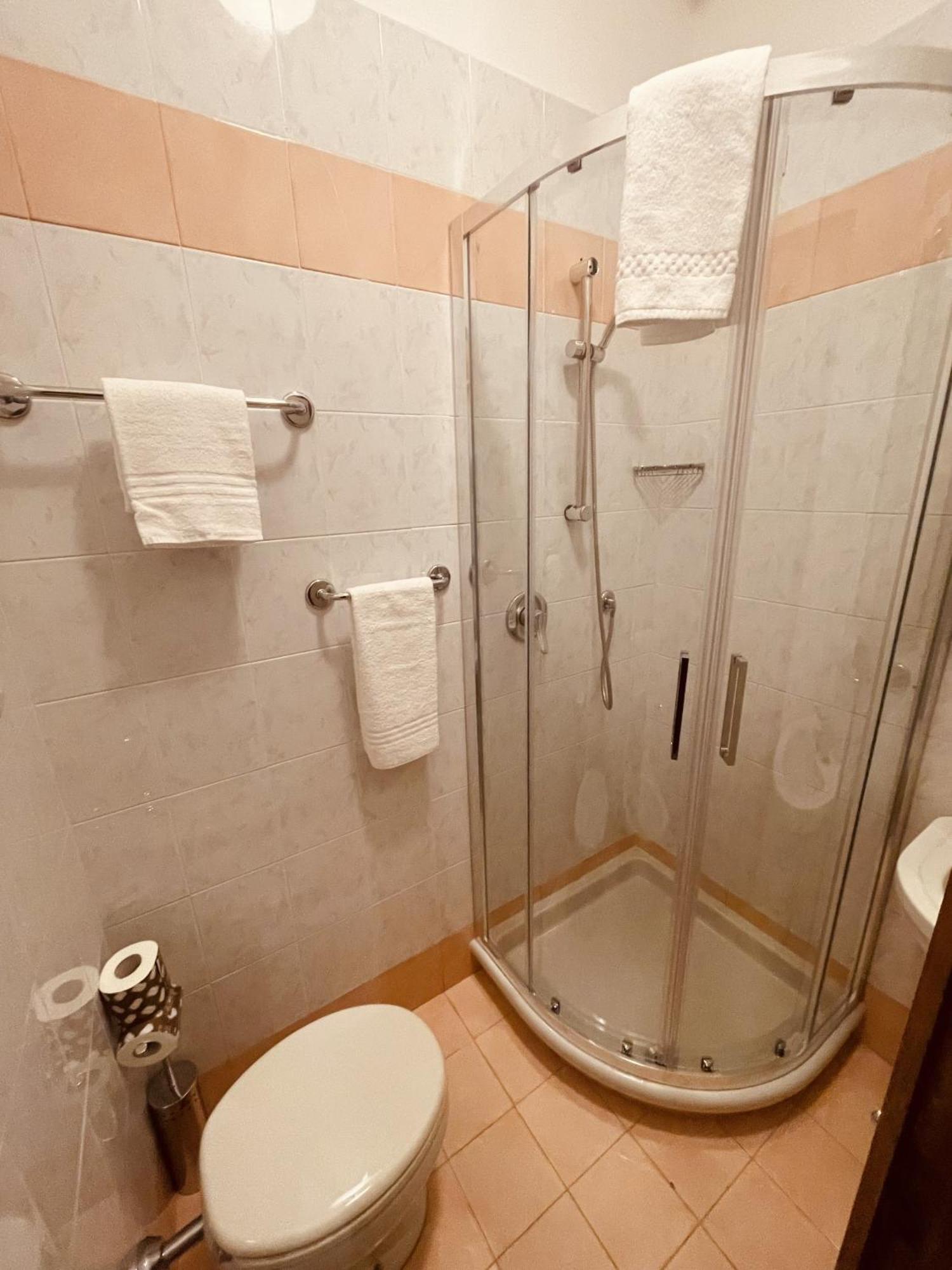 Hotel Broglia Sirmione Exterior photo