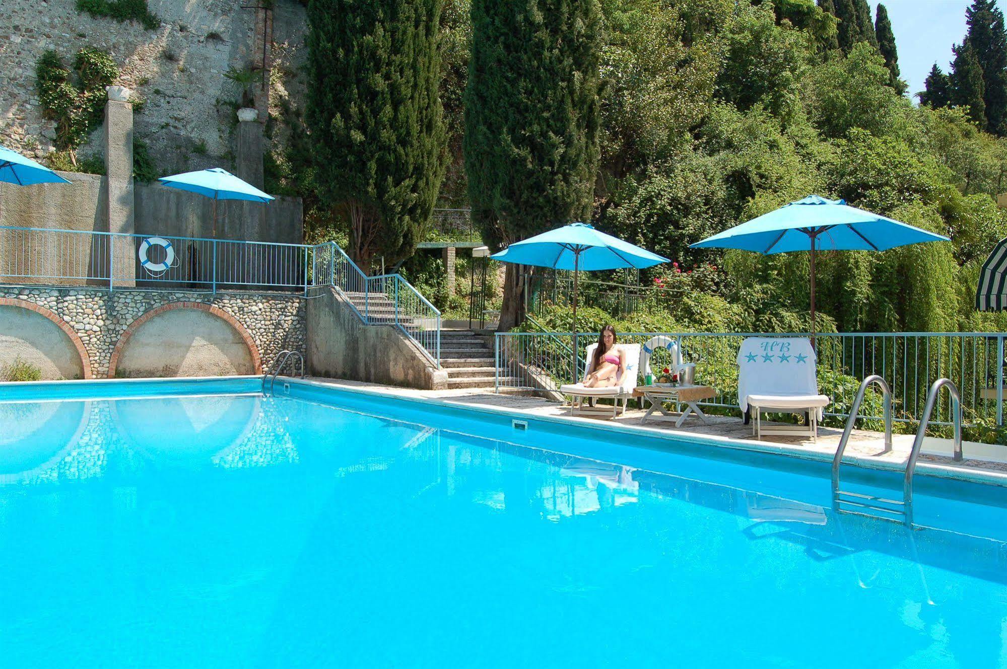 Hotel Broglia Sirmione Exterior photo